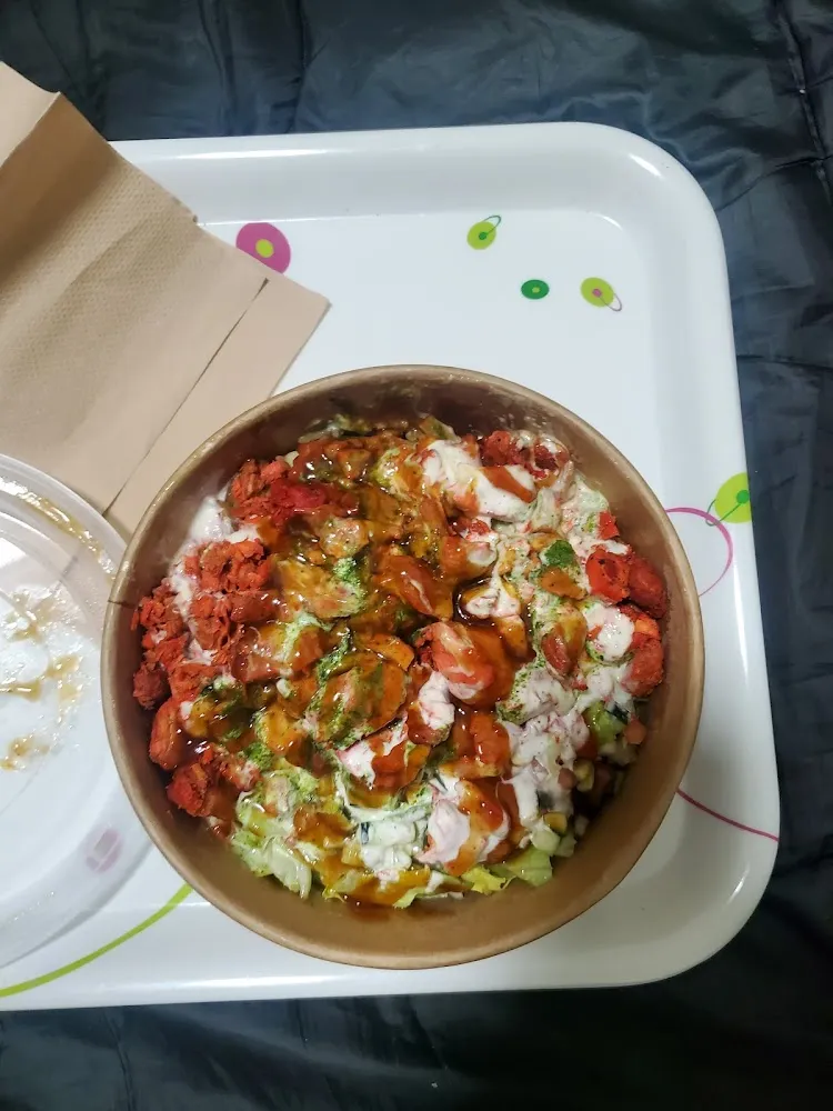 Chicken over Rice White Sauce Green Sauce